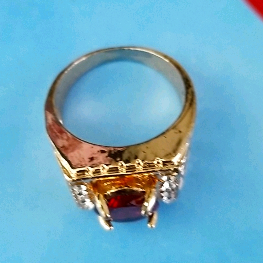 Ruby Glass Cabochon Cocktail Ring Size 6 - image 4